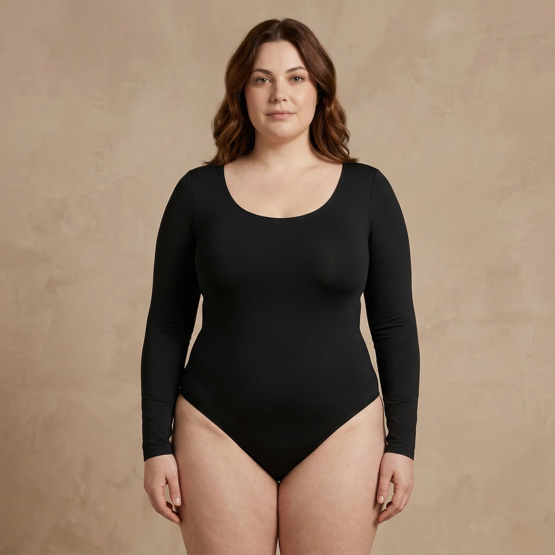 Body moldeador manga larga negro, vista frontal en modelo — Essenza